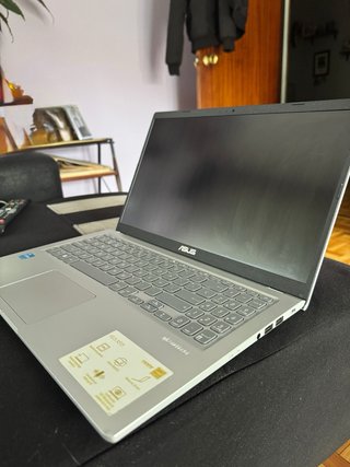 Portátil ASUS X515 Plata