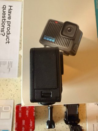 GOPRO HERO 4K CON CAJA Y ACCESORIOS COMO NUEVA