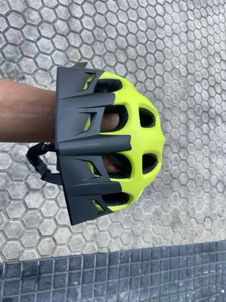 Casco de Ciclismo ELTIN Amarillo
