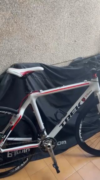 Bicicleta Trek Blanca y Roja