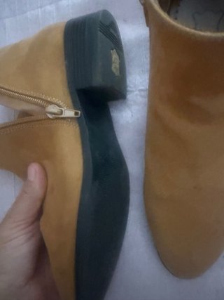 Botines Camel con Tiras de piel autentica