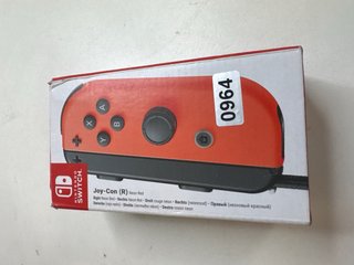 JOY-CON (R) - NEON RED