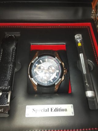 Reloj Jaguar Edición Limitada Negro