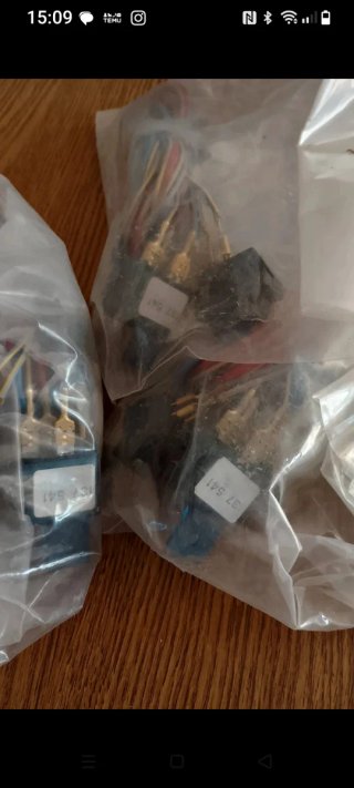 Kit Proiettore Ausiliario HELLA con Cablaggio