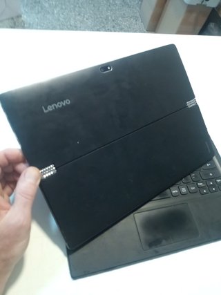 Lenovo MIIX 700-12ISK 80QL Notebook