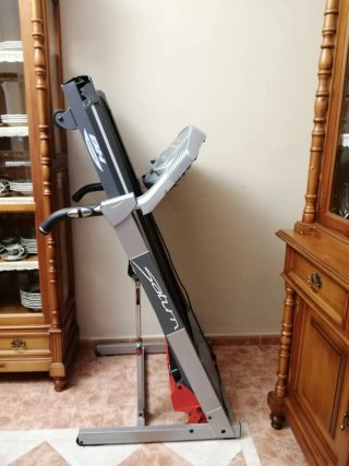 Cinta de andar BH Fitness Saturn