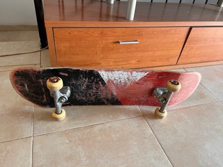 Skate Oxelo Negro y Rojo