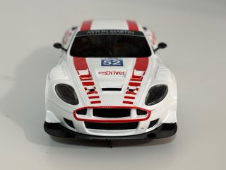 Aston Martin DB9R Scalextric