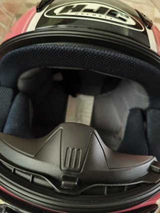 Casco HJC rosa y blanco