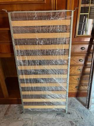 Cuna de madera para bebé
