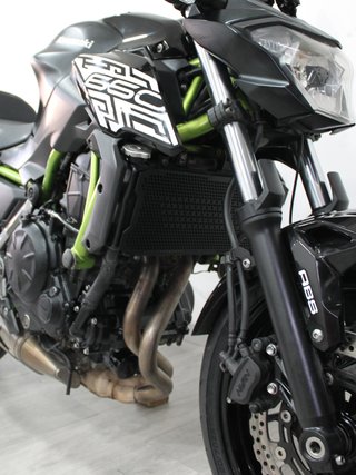Kawasaki Z650 A2