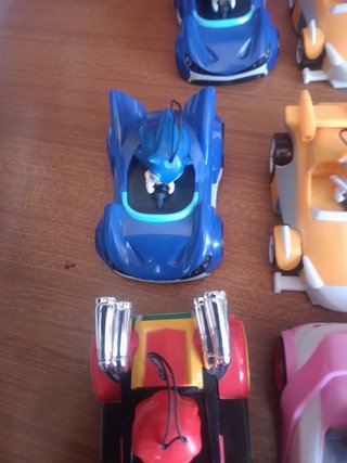 Set 6 Macchinine Sonic Calamity Cars +2doppioni