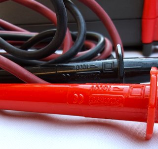 Pinza Amperimétrica FINEST 113