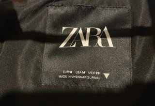 Chaleco acolchado efecto piel Zara