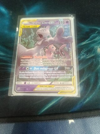 Carta Pokémon Mewtwo & Mew GX 270 HP