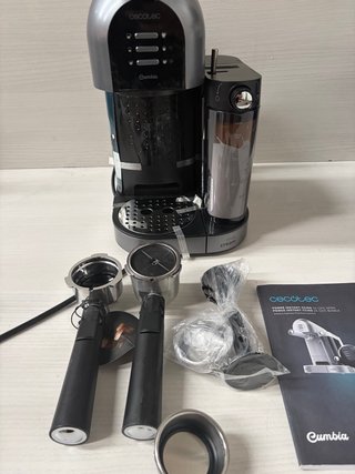 Cafetera Cecotec Instant-ccino 20