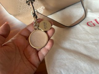 Bolso Guess Beige Original