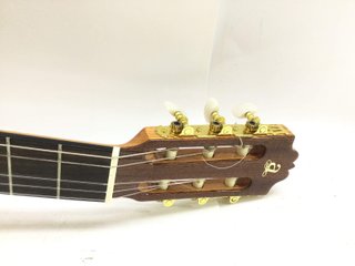 Chitarra spagnola Admira E51051