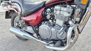 Kawasaki Vulcan 500 Cruiser Roja y Plata