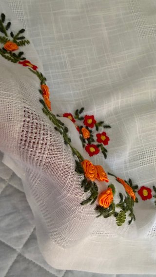 Tovaglia vintage anni '70 ricamo floreale