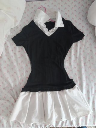 Vestido negro y blanco