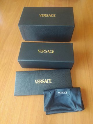 Funda Versace Grande Negra