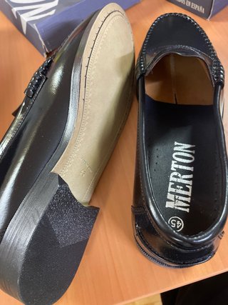 Mocasin negro Merton nuevo