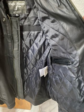 Chaqueta de piel marca Cafe Racer para moto