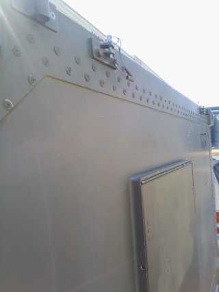 Célula Contenedor Militar Shelter lang Rover