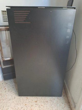 Chimenea eléctrica negra y gris