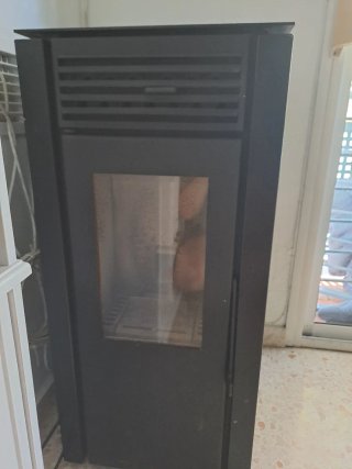 Chimenea eléctrica negra y gris