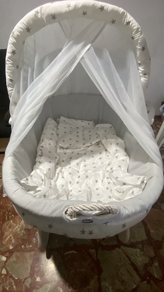 Cuna Moisés Mimbre Blanca Estrellas