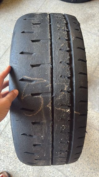 Neumáticos Hankook 18 T33 compuesto duro 235/40/18