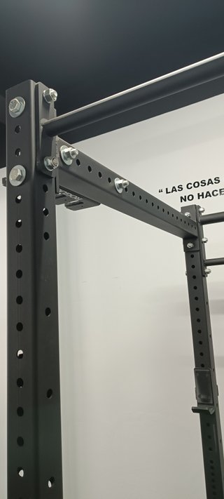 Rogue RML-490 Power Rack.