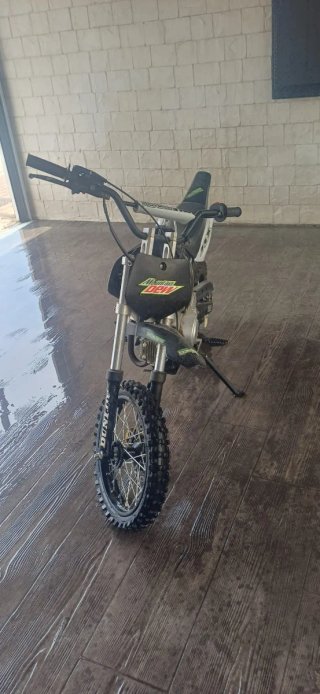Moto 6 a 12 años Kawasaki KX 100 Motocross Negra
