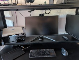 Escritorio IKEA FREDDE Negro