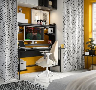 Escritorio IKEA FREDDE Negro