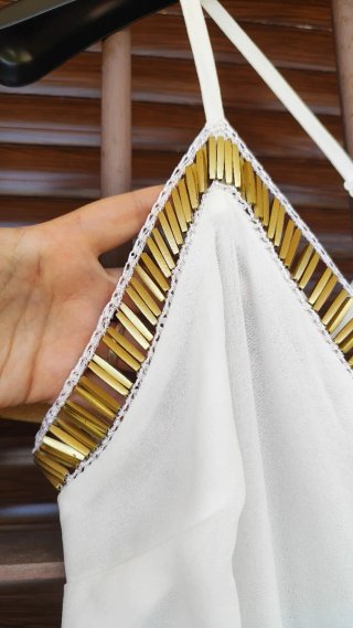 Vestido blanco  dorado. Verano, ibicenco