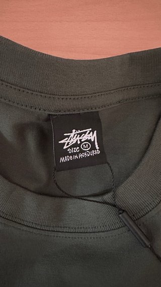 Camiseta Stussy Verde Calavera