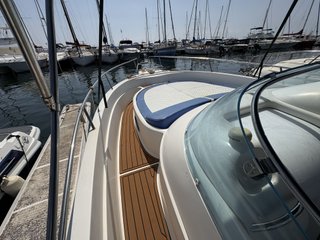 RIO 850 Day Cruiser