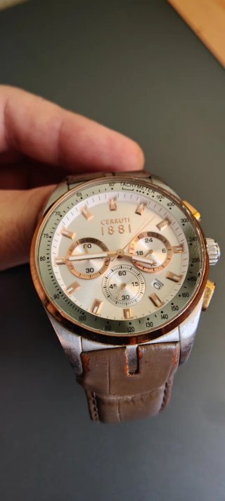 Reloj Cerruti Oro y Marrón
