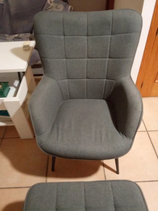 Sillón y reposapiés Jysk tlf contacto 623331537