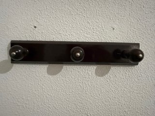Cama 105cm+Mesa+Baúl+Cortinas