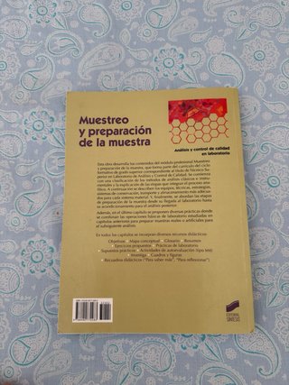Libros de primero CFGS Laboratorio de Análisis