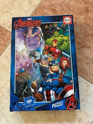 Lote 3 Puzzles Marvel Avengers y Spiderman