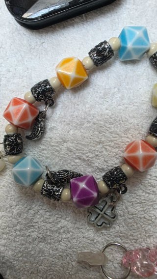 Lote Anillos, Pulseras y Colgantes