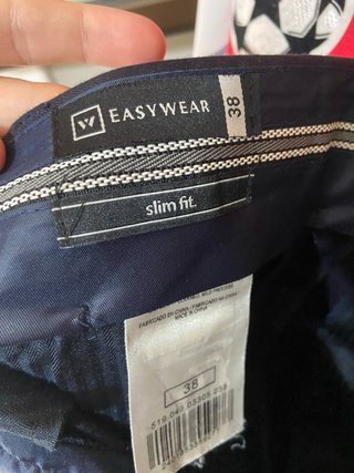 Traje azul marino