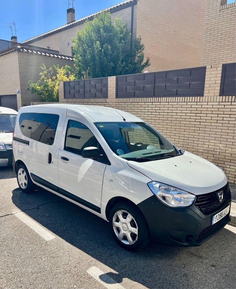 Dacia Dokker 2018 1.6 GLP 5 puertas - foto 1