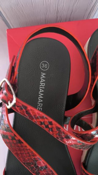 Sandalias Mariamare Talla 36 Serpiente