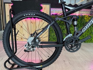Mondraker Factor Reacondicionada Doble Suspensión